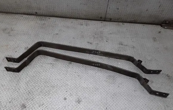 Hyundai Tucson LM Fuel tank mounting bracket 