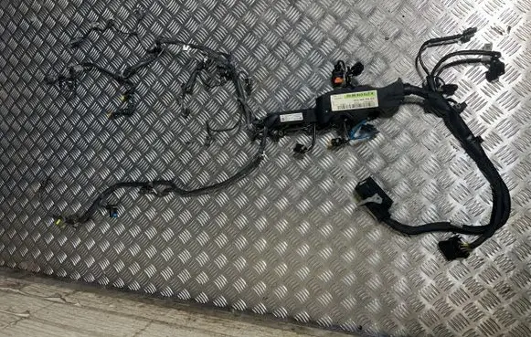 Mercedes-Benz B W246 W242 Engine installation wiring loom A2700108602 A2701501000