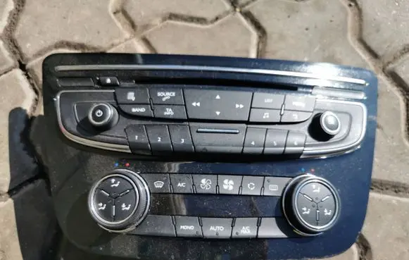 Peugeot 508 Climate control unit 98023792XZ E1077078 E1077076