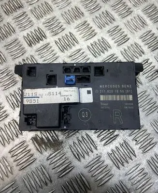 Mercedes-Benz E W211 Door control unit/module 2118201685