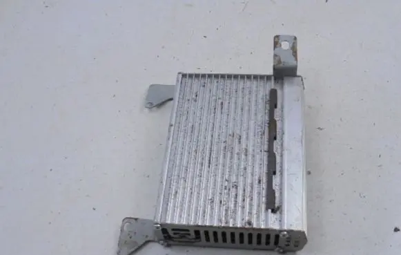 Chrysler Sebring (ST-22 - JR) Sound amplifier P05059182AA