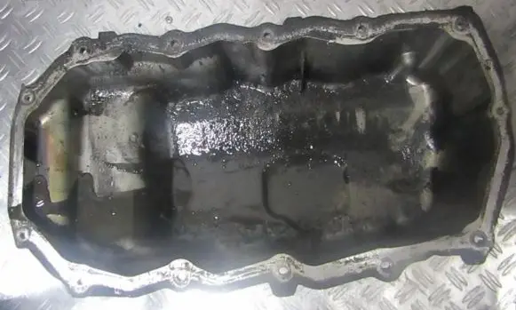 Chrysler Stratus II Oil sump 04694524ab