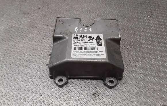 Opel Zafira B Airbag control unit/module 13367444