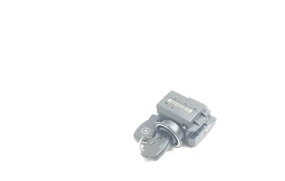 Mercedes-Benz E W211 Engine ECU kit and lock set 2115451408 A2115451408
