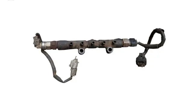 Toyota Avensis T250 Fuel main line pipe