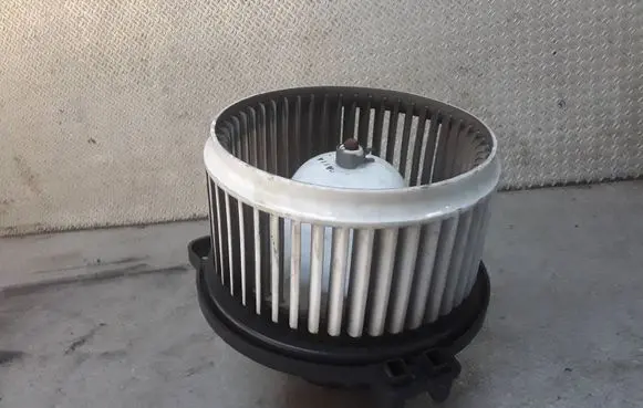 Chevrolet Captiva Heater fan/blower 0A281