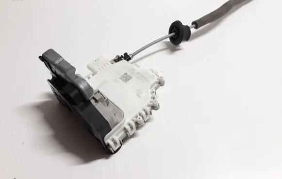 Audi Q5 SQ5 Rear door lock 8X0839015D