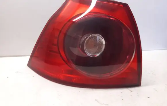 Volkswagen Golf V Rear/tail lights 1K6945095Q 89031704