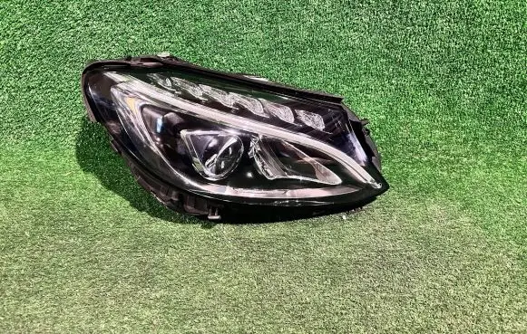 Mercedes-Benz C W205 Headlight/headlamp A2059063803