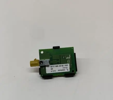 Mercedes-Benz E W213 Aerial antenna amplifier A1779052902