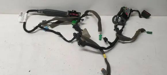 Volvo V60 Front door wiring loom 31483382