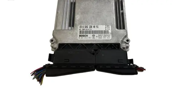 Mercedes-Benz C W203 Engine control unit/module A6461504091 1039S11605 0281012451