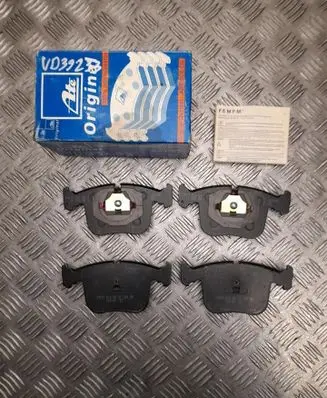 BMW 8 E31 Brake pads (rear) 13046071472