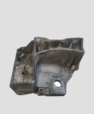BMW 1 F20 F21 Engine mounting bracket 66926P096FC