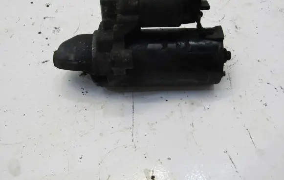 Toyota Auris E180 Starter motor 0001138064