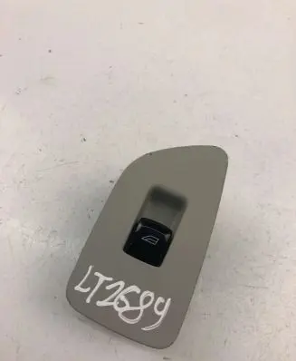Volvo XC90 Electric window control switch 31376458