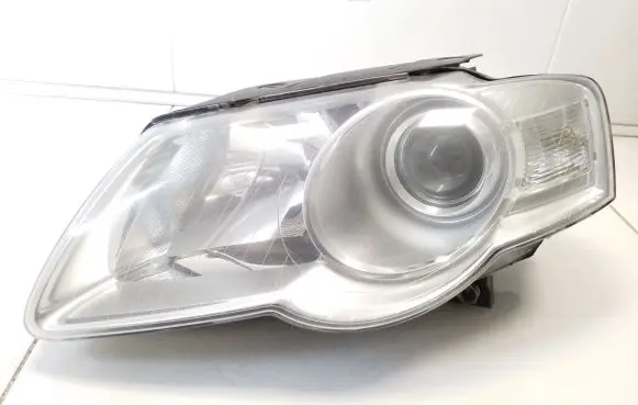 Volkswagen PASSAT B6 Headlight/headlamp 3C0941005AB