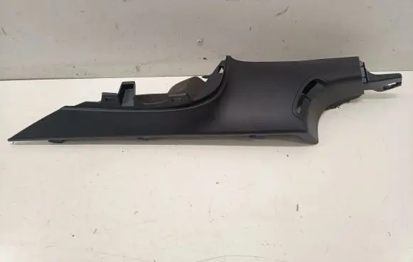 Tesla Model 3 (D)pillar trim (top) 164344300A