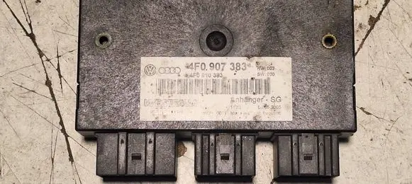 Audi A6 S6 C6 4F Tow bar trailer control unit/module 4F0907383 506078 4F0910383