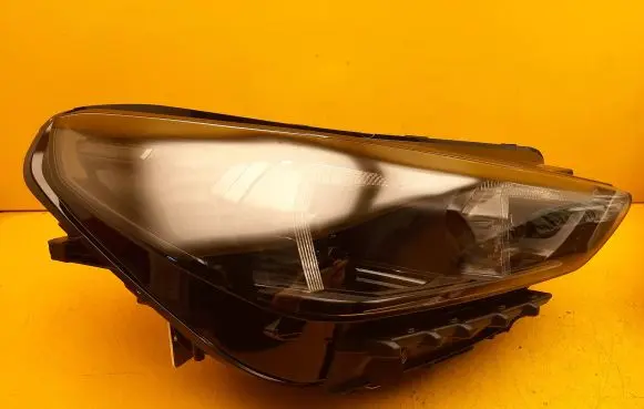BMW X1 U11 Headlight/headlamp 5A9A236