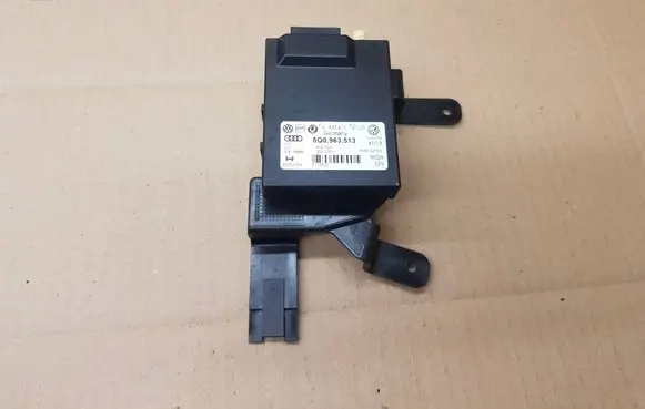 Volkswagen Golf VII Other control units/modules 5Q0963513 9023435A