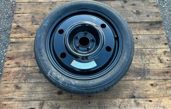 Ford Flex R18 spare wheel 4612567