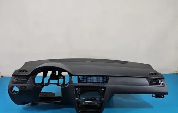 Skoda Rapid (NH) Dashboard IMPRK1608474
