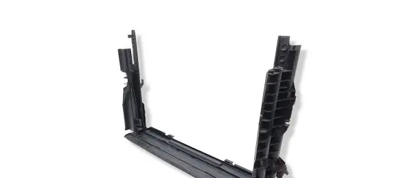 BMW 5 E60 E61 Radiator mount bracket 7545866