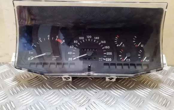Opel Frontera A Speedometer (instrument cluster) 81117707 91144981 110008545012