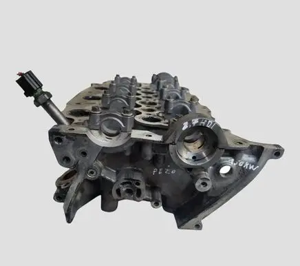 Peugeot 607 Engine head 4R8Q6C064AH 4R8Q6C064