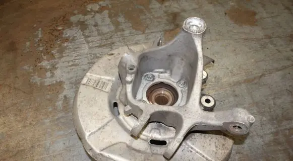 BMW 7 F01 F02 F03 F04 Rear wheel hub 6797448