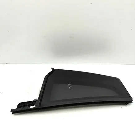 Volkswagen Tiguan Rear side window 571845214N