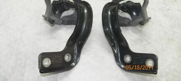 Audi Q5 SQ5 8R Tailgate/trunk/boot hinge 8R0827300A