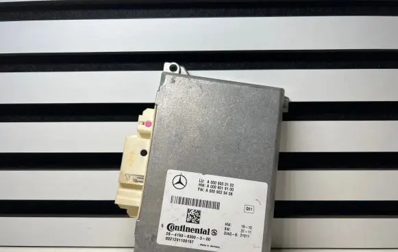 Mercedes-Benz GL X166 Other control units/modules A0009000102 A0009019100