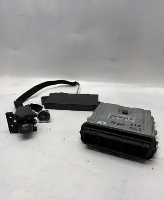 BMW 3 E90 E91 Engine ECU kit and lock set 0281014726 7823973 030015687