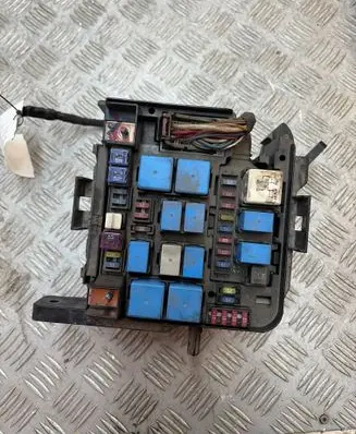 Hyundai i30 Fuse module 919510Q000