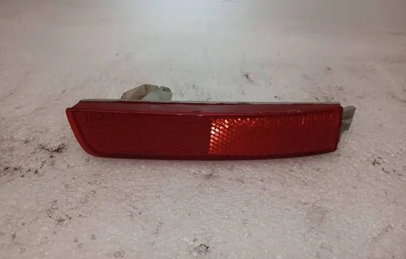 Nissan Juke I F15 Rear tail light reflector 25052461