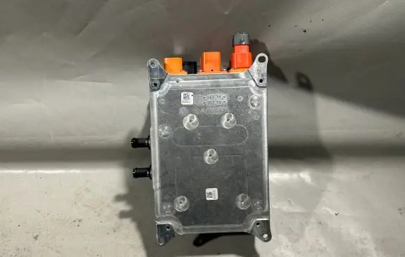 Porsche Panamera (970) Voltage converter/converter module 5QE915682AC 5QE915681H