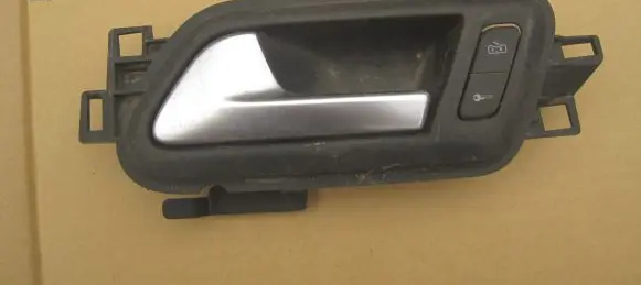Volkswagen Amarok Front door interior handle 2H0837113D 2H0837113C