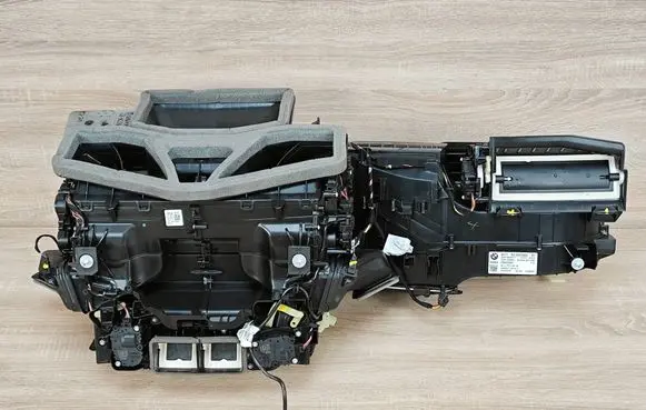 BMW 8 G16 Interior heater climate box assembly 5A31686
