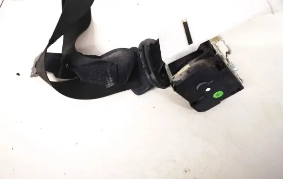 Opel Astra G Front seatbelt 90560636