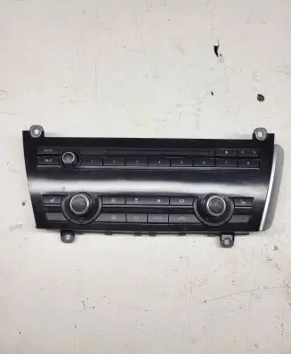 BMW 5 GT F07 Climate control unit 6805750 0002576966 900256140037