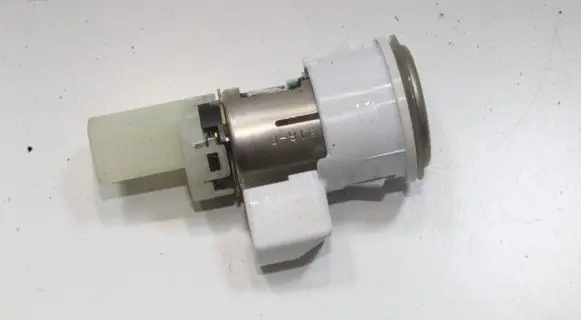 Toyota RAV 4 (XA30) Cigarette lighter 
