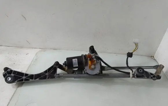 Mercedes-Benz C W203 Front wiper linkage and motor 09609205