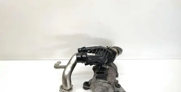 BMW 3 E90 E91 Water pump 7586928