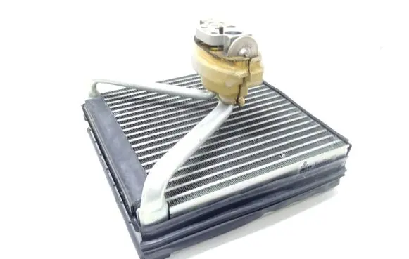 Skoda Fabia Mk2 (5J) Air conditioning (A/C) radiator (interior) 52268990 S3269001 M3396002