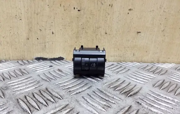 Seat Toledo IV (NH) Headlight level height control switch 6JA941333A