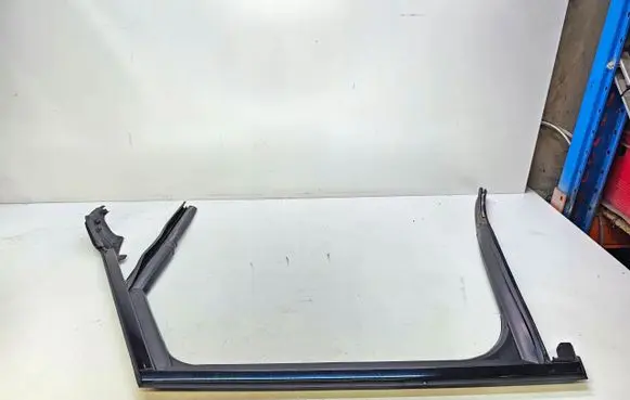 Audi A6 C7 Rubber seal rear door 4G9839431