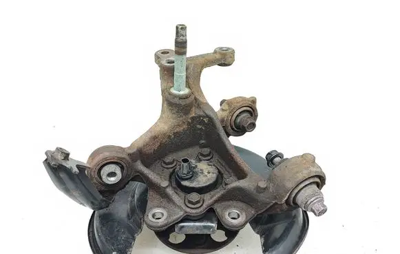 Rear wheel hub spindle/knuckle