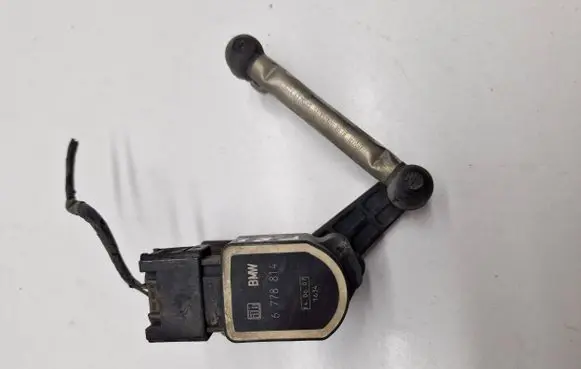 BMW X5 E70 Headlight/headlamp level sensor 6778814